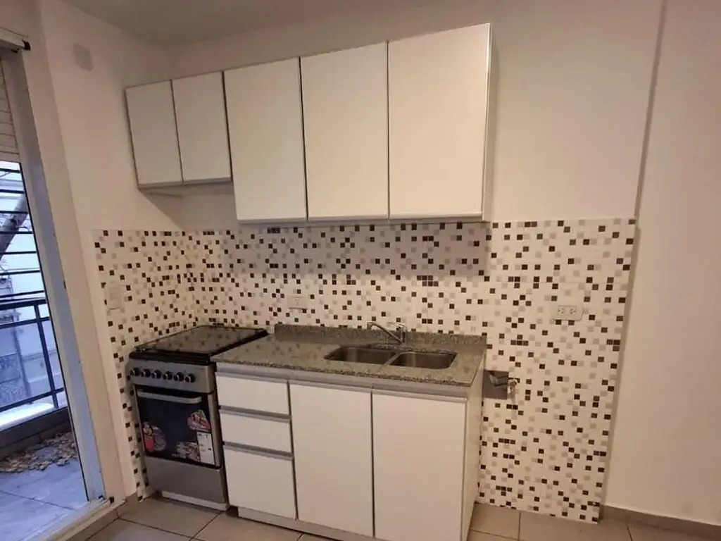 Foto de MONOAMBIENTE EN ALQUILER AL FRENTE, imagen 4