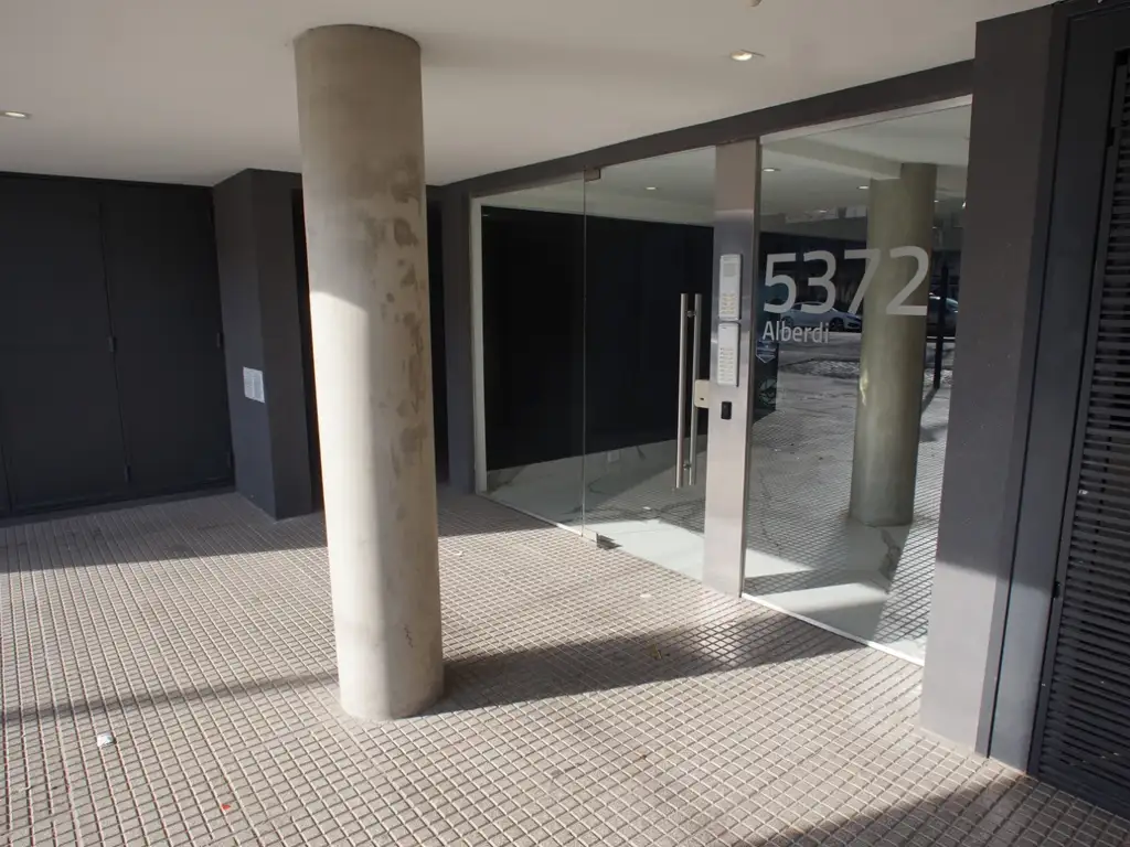 Foto de Venta Departamento 3 ambientes + Terraza + Patio, imagen 1