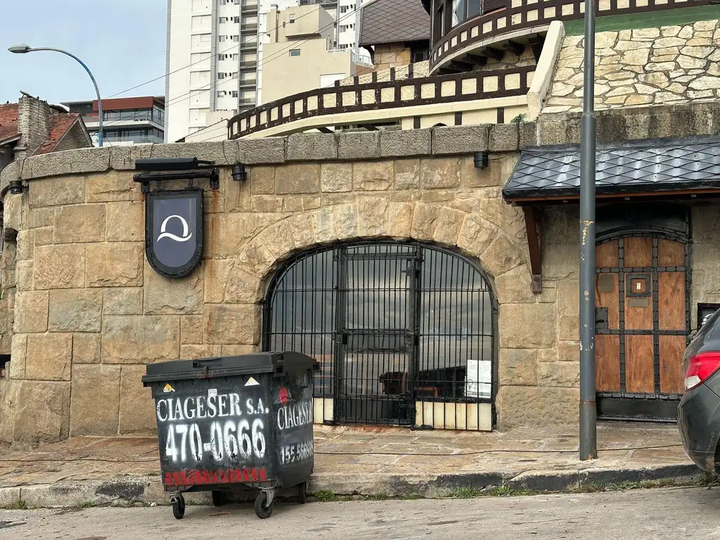 Foto de Excelente local en venta frente al mar, imagen 1