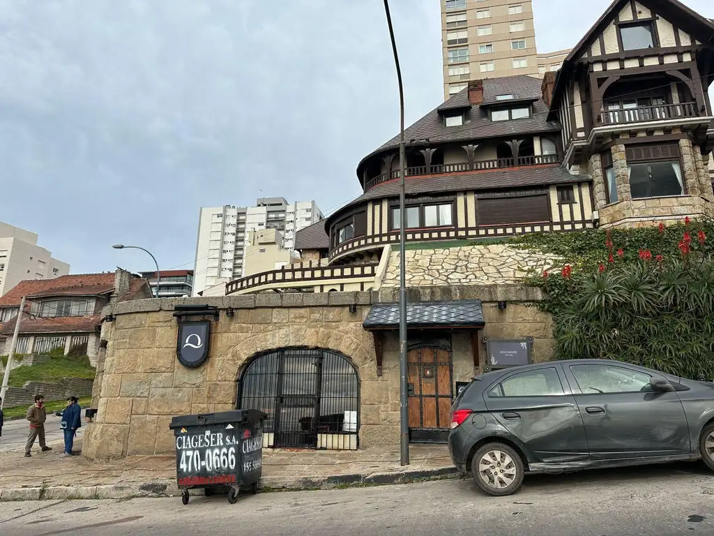 Foto de Excelente local en venta frente al mar, imagen 2
