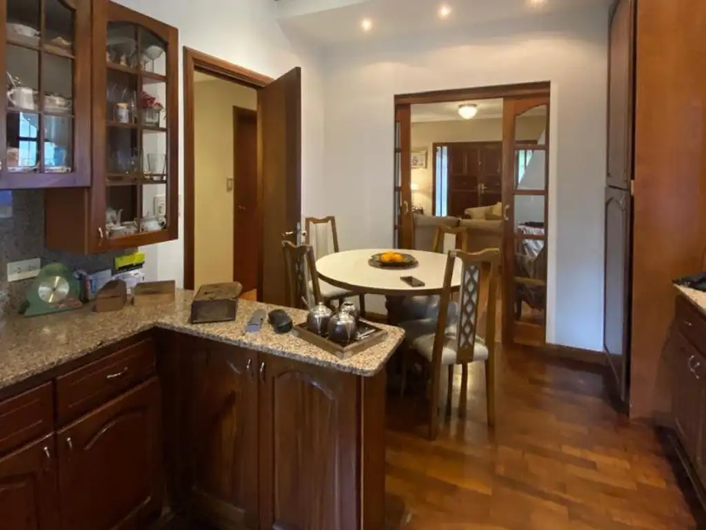 Foto de CHALET 4 AMB. + CHALET 2 AMB. ZONA CHAUVIN, imagen 3