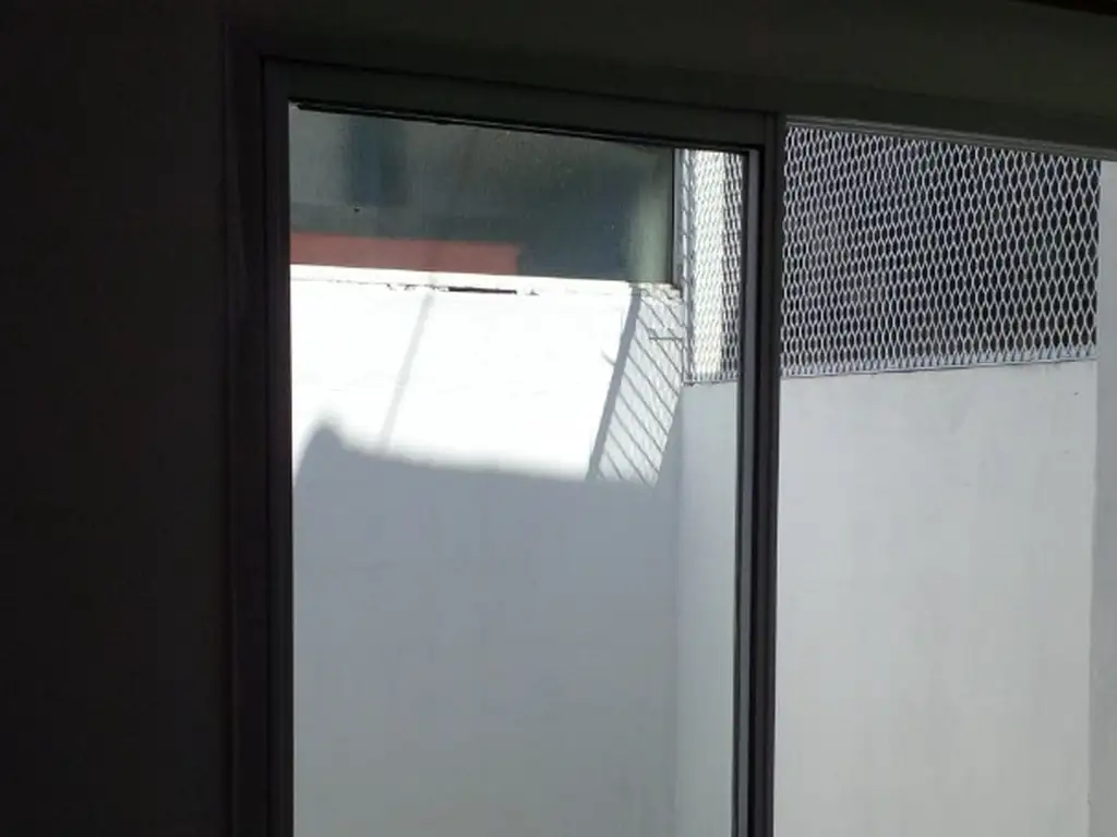 Foto de Venta PH 2 amb c/ patio y espacio aéreo. Muy amplio. Villa Lugano, imagen 4