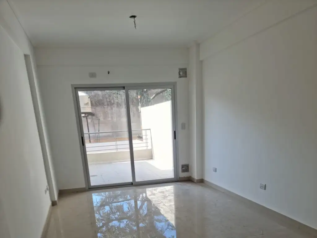 Foto de monoambiente impecable, imagen 2