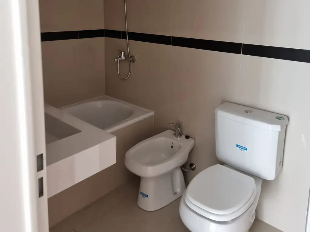 Foto de monoambiente impecable, imagen 5