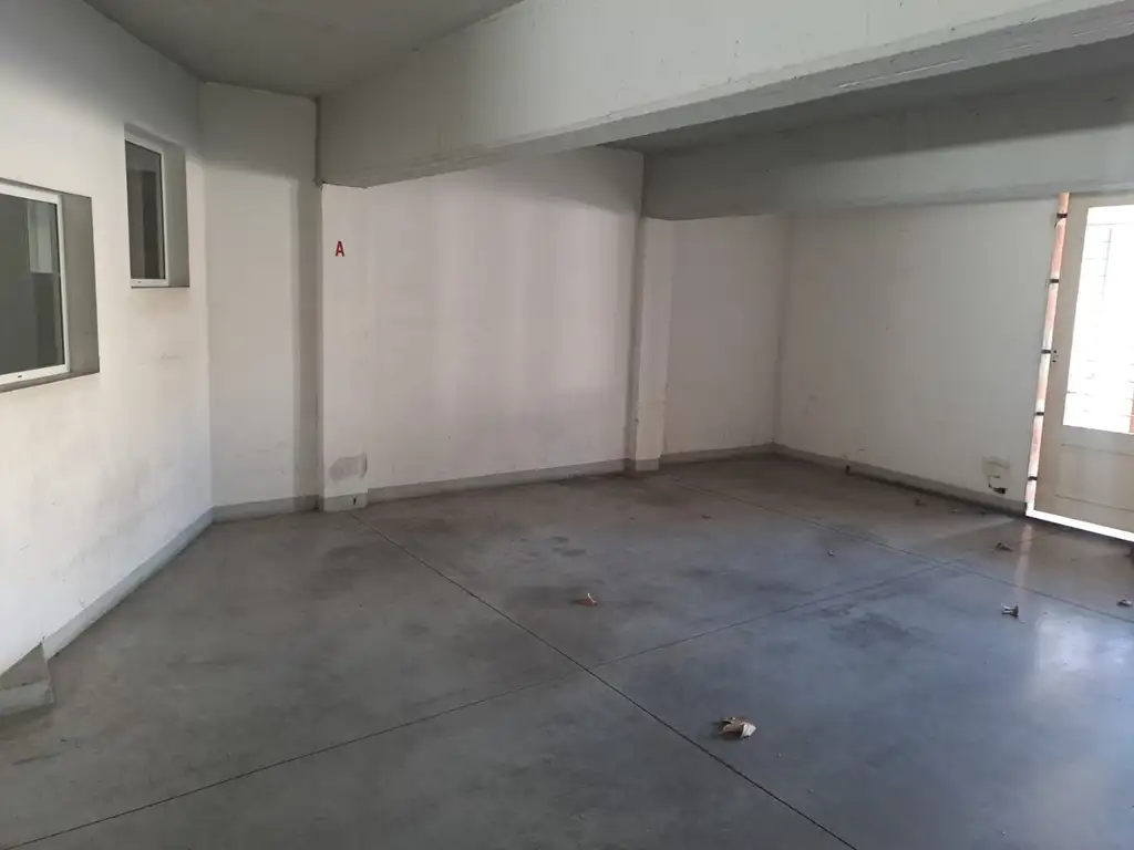 Foto de CUBIERTA COCHERA VILLA LURO N1, imagen 3