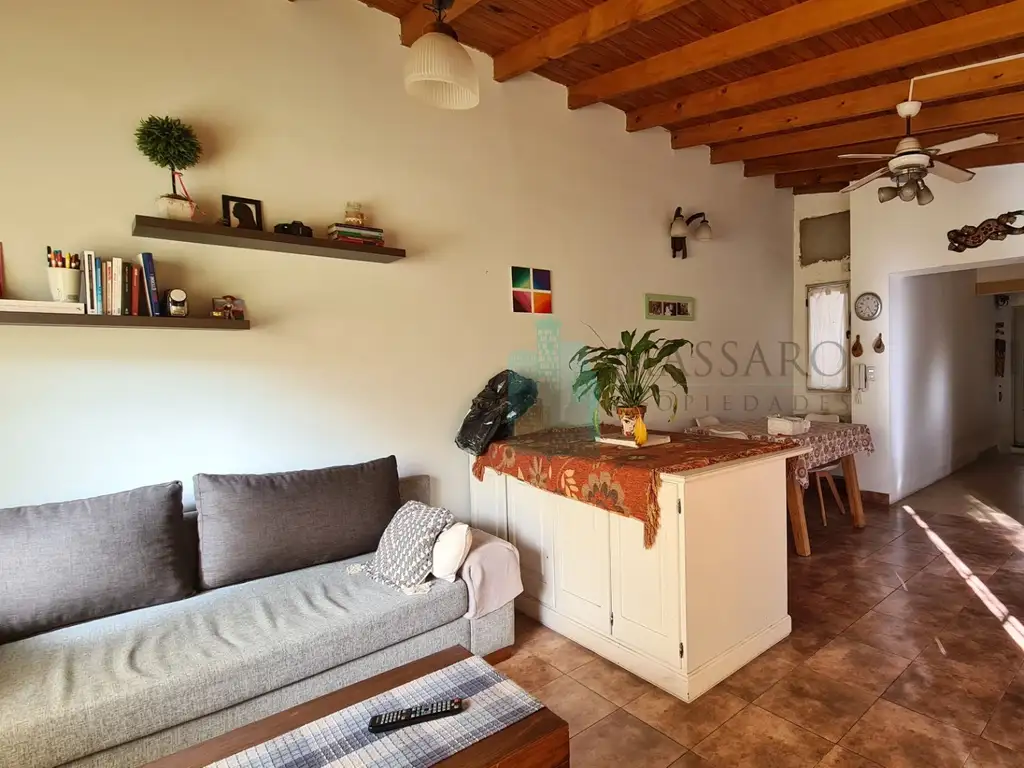 Foto de Casa en esquina sobre lote propio, 5 ambientes con garage y patio, imagen 5