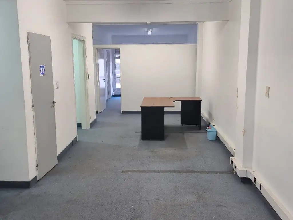 Foto de OFICINA 4 AMBIENTES EN VENTA EN MICROCENTRO - 80 M2, imagen 3