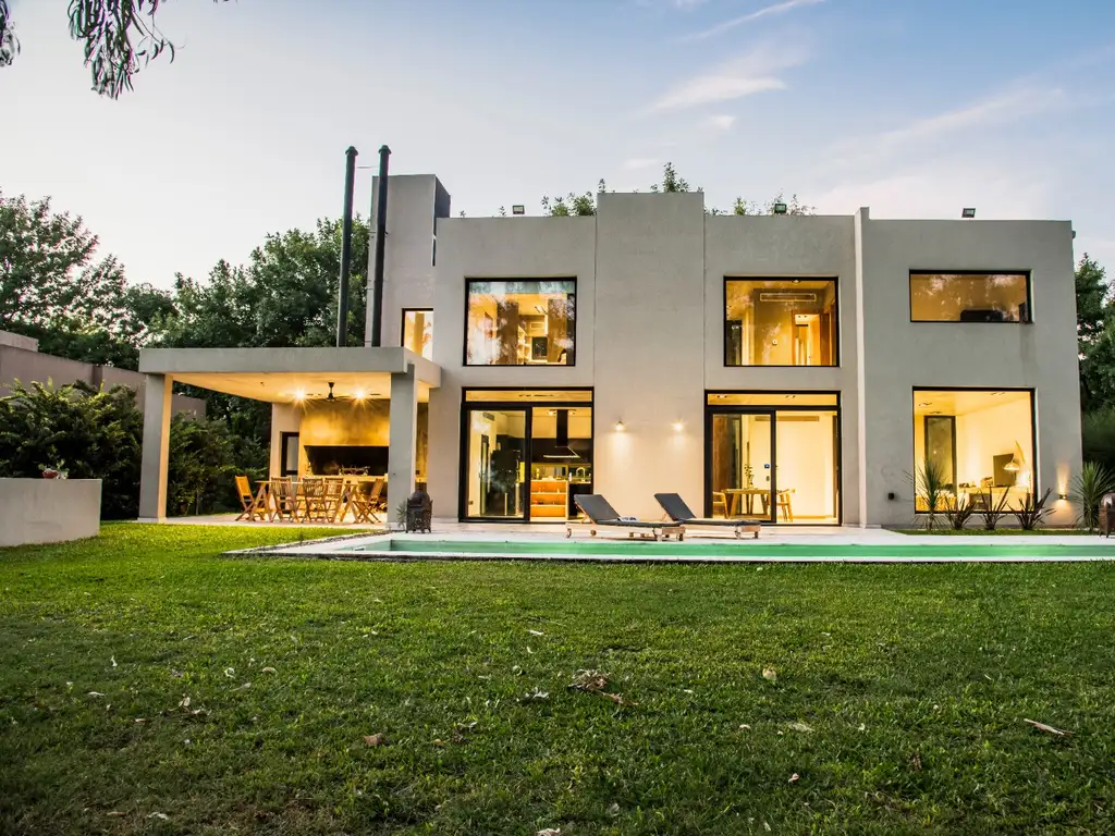 Foto de Excelente casa en Alquiler, Club de Campo Los Puentes, Lujan Lote 169, imagen 1