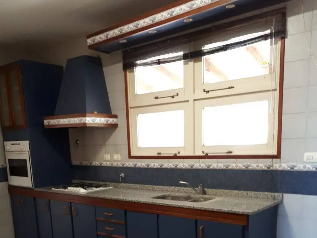 Foto de Casa en venta en Casilda diseño y calidad de otra época en un lote, imagen 4