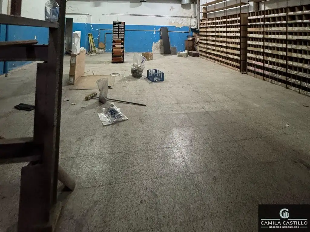 Foto de Galpón en alquiler de 1000m2 ubicado en Mataderos, imagen 4