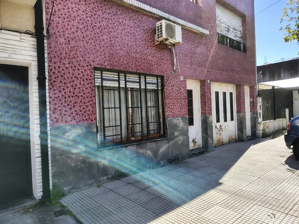 Foto de PH FRENTE CON TERRAZA Y COCHERA, imagen 4