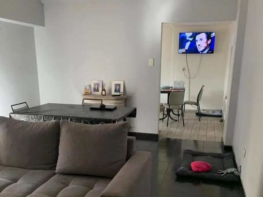 Foto de VENTA - CASA 5 AMBIENTES - LINIERS, imagen 4
