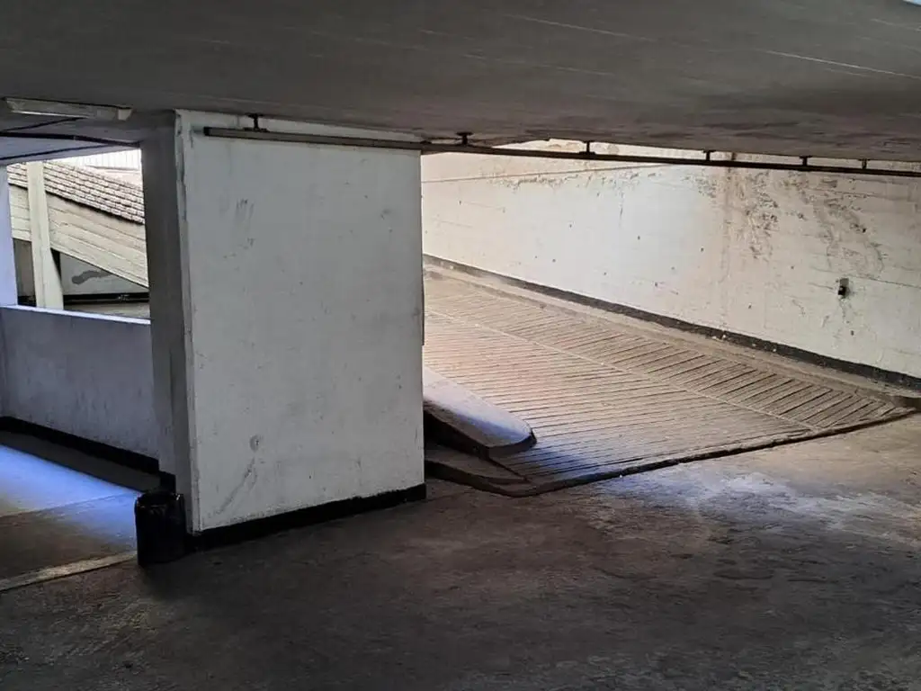 Foto de VENTA - COCHERA C/BAÑO Y ACENSOR - SAN NICOLAS, imagen 5