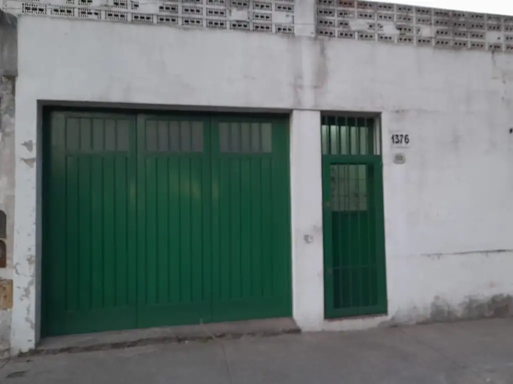 Foto de ALQUILER DEPOSITO - APTO PARA TODO RUBRO - PARQUE AVELLANEDA, imagen 1