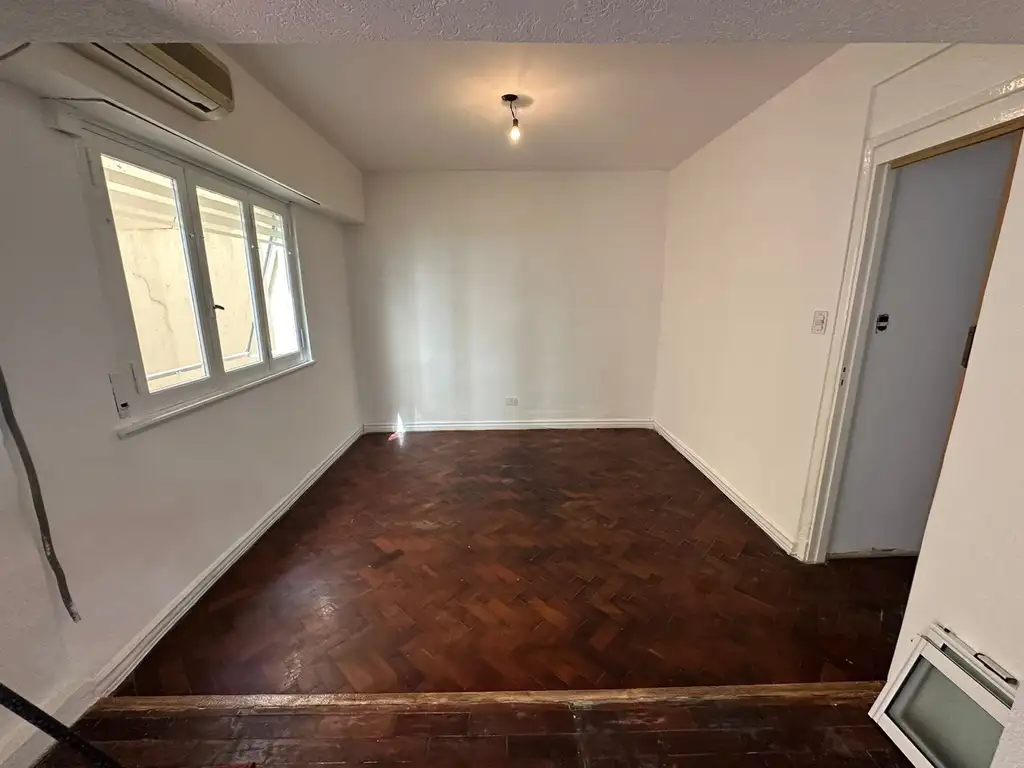 Foto de OPORTUNIDAD!!! ORGINALMENTE 3 AMBIENTES HOY 2 AMBIENTES REFORMADO!!!, imagen 4