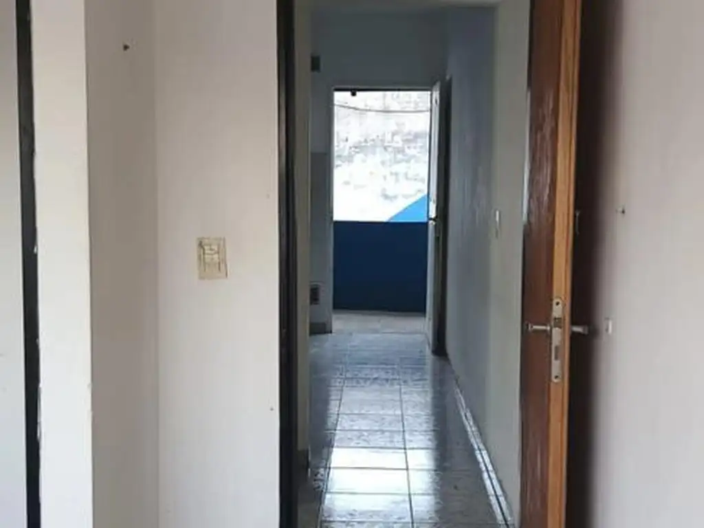 Foto de Departamento en alquiler en Moron, imagen 2