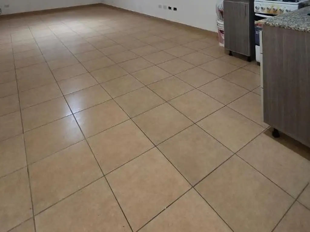 Foto de Alquiler departamento mono ambiente, Int. Dastugue 2200, imagen 1
