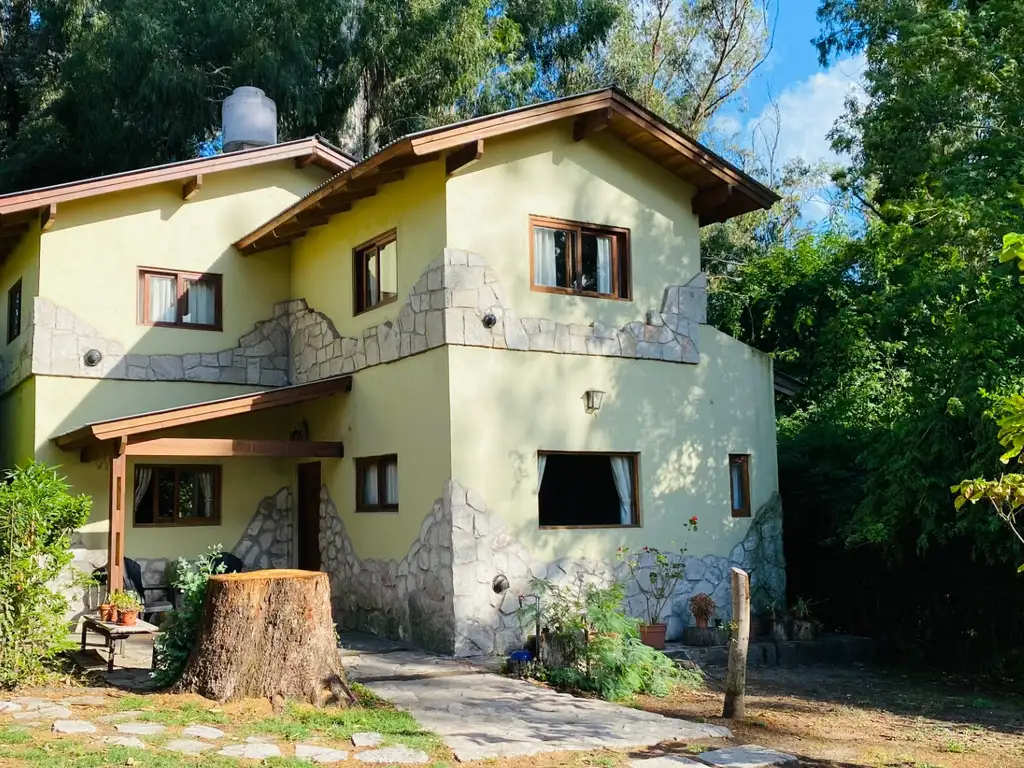 Foto de HERMOSO CHALET 4 AMBIENTES !!!, imagen 3