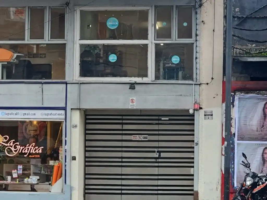 Foto de Cochera en Av, Jujuy y San Juan (subtes H y E y Au 25 mayo), imagen 3