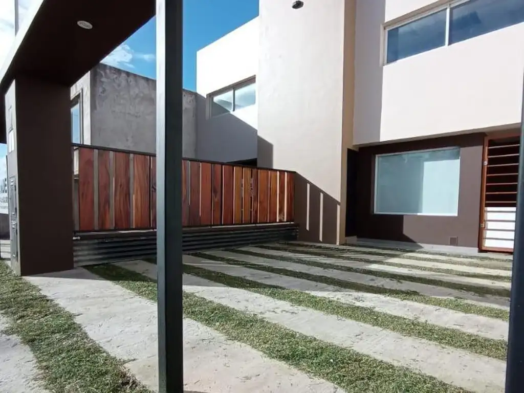 Foto de DUPLEX 3 AMB. A ESTRENAR, imagen 2