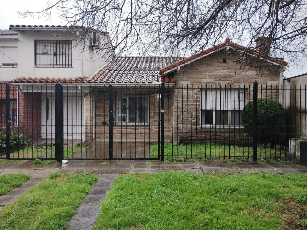 Foto de Venta. Chalet 4 ambientes + Dpto 2 ambientes., imagen 4