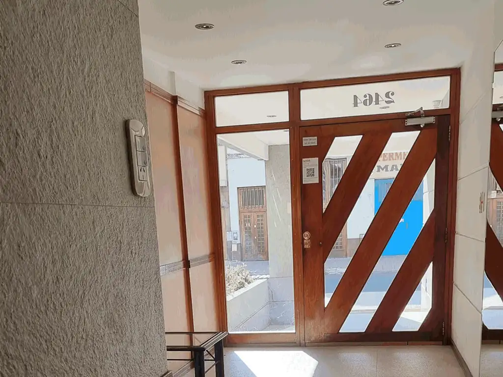 Foto de EXCELENTE DEPARTAMENTO 4 AMBIENTES -, imagen 4