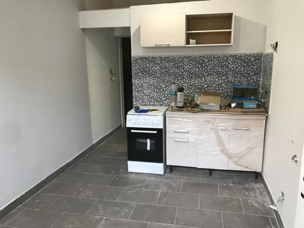 Foto de PH EN PLANTA BAJA INTERNO EN ALQUILER, imagen 1
