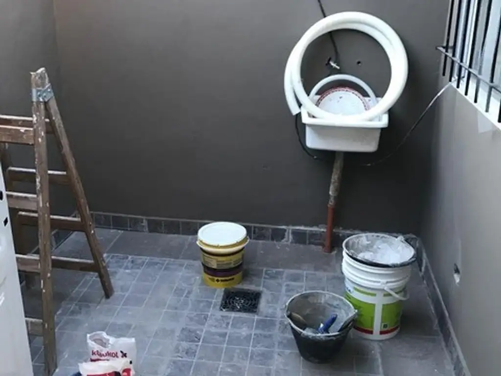 Foto de PH EN PLANTA BAJA INTERNO EN ALQUILER, imagen 3