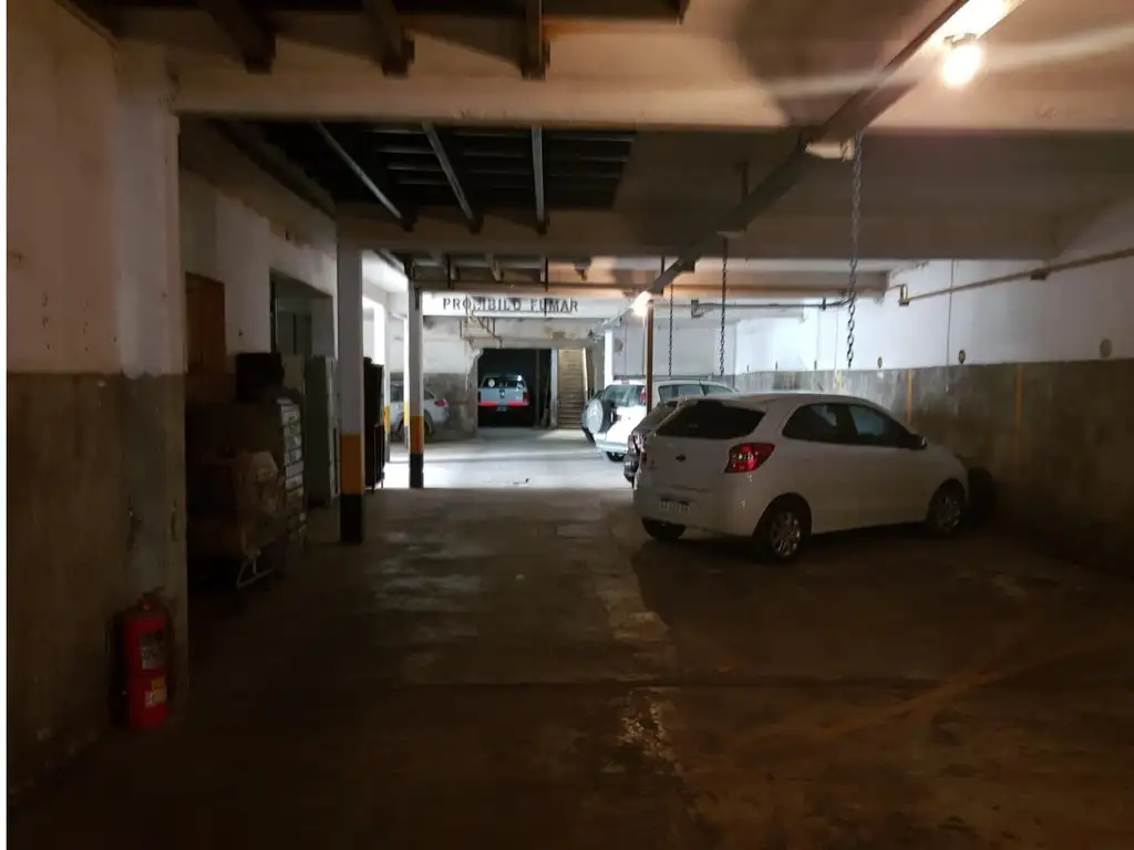 Foto de CERRITO 300, SE ALQUILA, GARAGE Y FABRICA, 2000M2 CUB Y 600, imagen 4