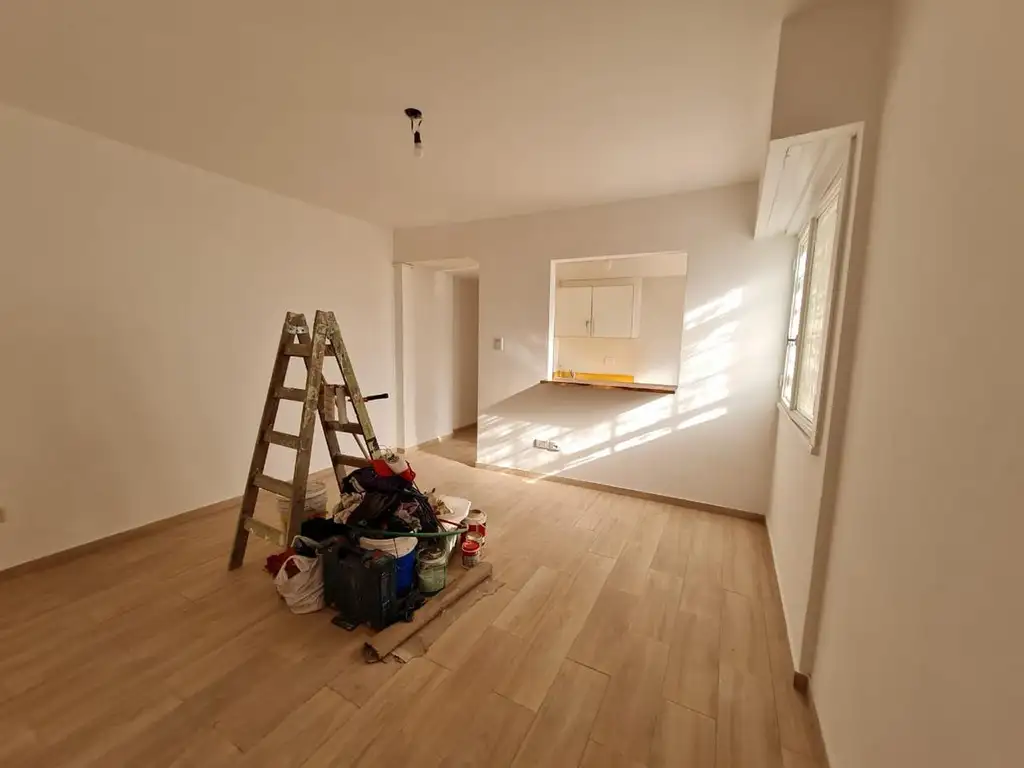 Foto de LOCALCON RENTA Y VIVIENDA EN AV. CORDOBA.PALERMO SOHO, imagen 3