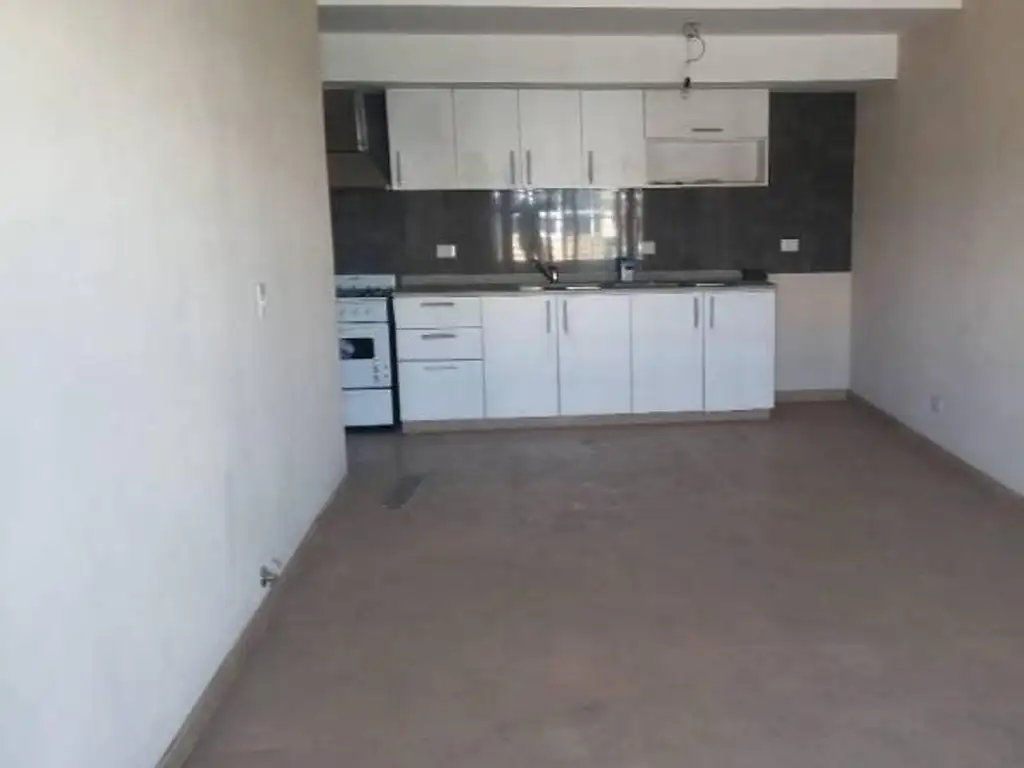 Foto de Alquiler. Dpto de 2 amb. Solano. Calle 898 e/ 845 y 844, imagen 4