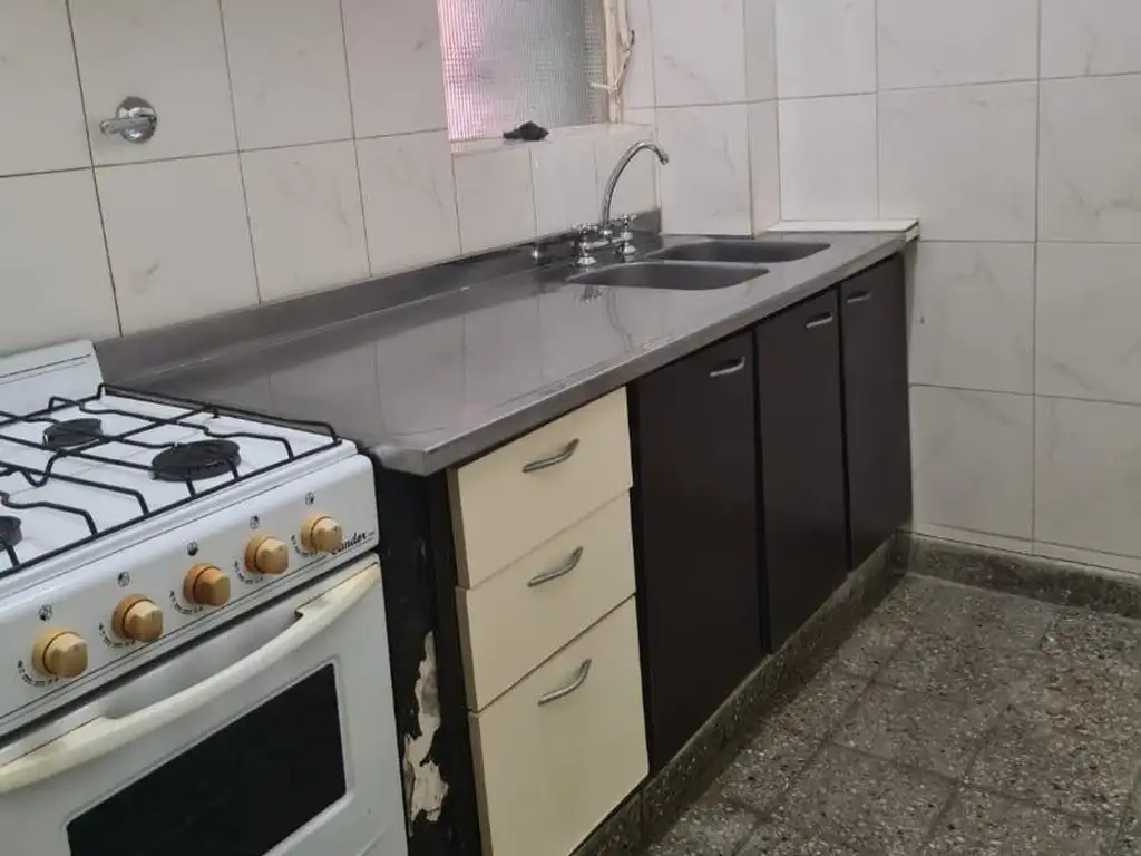 Foto de DPTO EN ALQUILER 2 AMBIENTES, VILLA BALLESTER, imagen 4