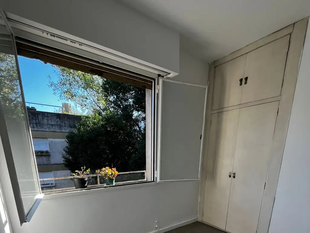 Foto de DEPARTAMENTO Bº PIEDRABUENA 4 AMB TERCER PISO X ESCALERA, imagen 4