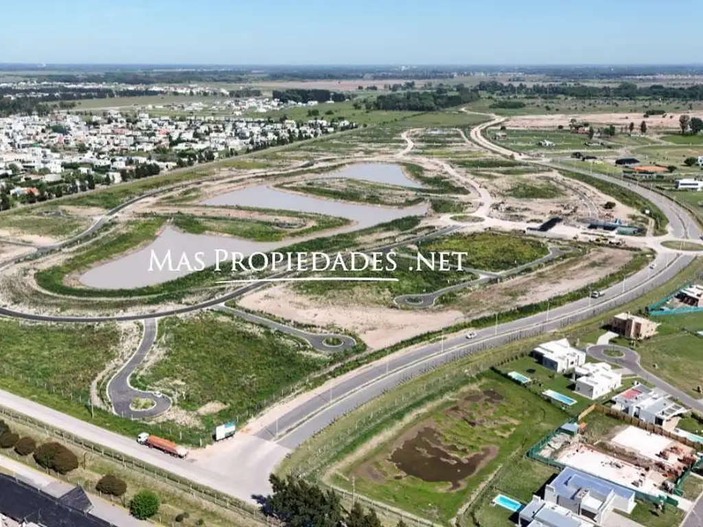 Venta Terreno / Lote a la laguna en San Roque Canning