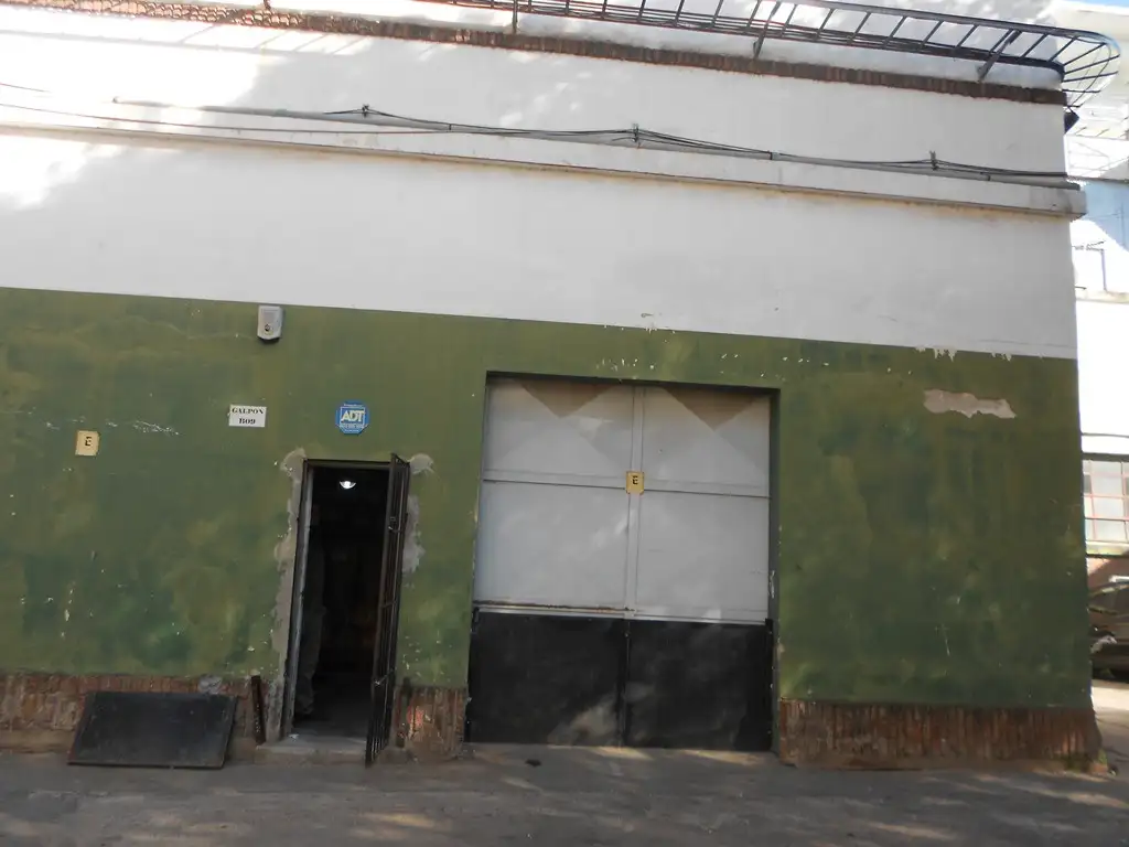 Foto de Galpon en Alquiler en predio Industrial Florida Oeste - 210 m2 - y 80, imagen 1