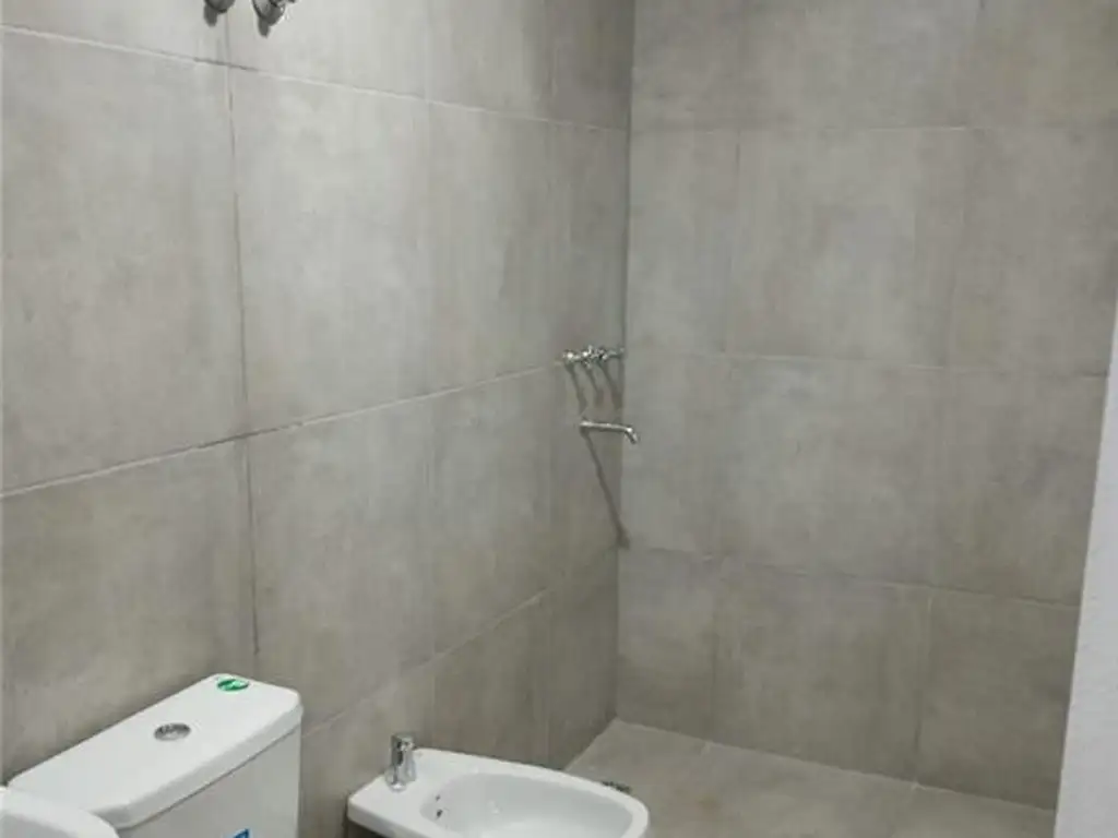 Foto de DEPARTAMENTO 2 AMBIENTES - BARRIO NORTE, RÍO GRANDE, imagen 5