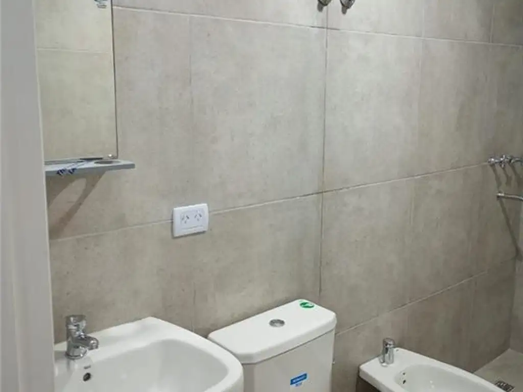 Foto de DEPARTAMENTO 2 AMBIENTES - BARRIO NORTE, RÍO GRANDE, imagen 2