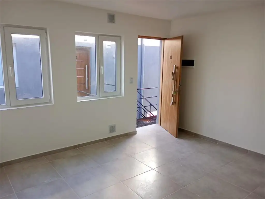 Foto de DEPARTAMENTO 2 AMBIENTES - BARRIO NORTE, RÍO GRANDE, imagen 4