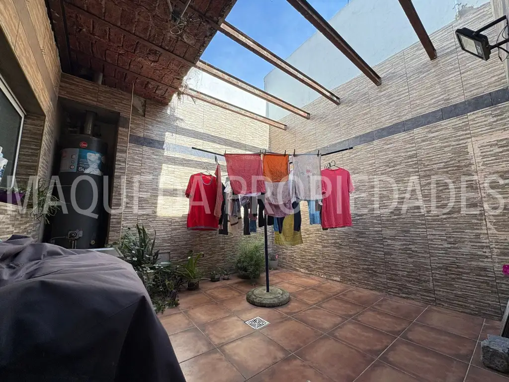 Foto de Casa 6 Ambientes O 2 Dto En Block Con Patio Y Terraza ¡ Ideal Inversión, imagen 2