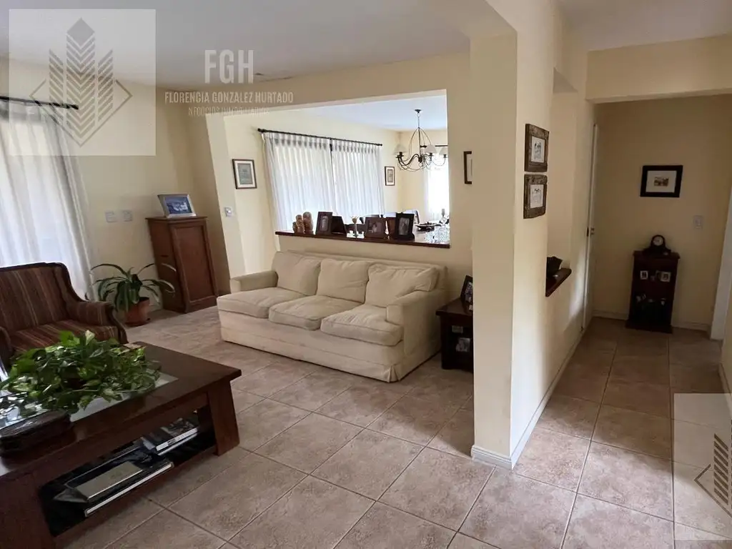 Foto de Casa en venta Barrio Santa Catalina Villanueva, imagen 5