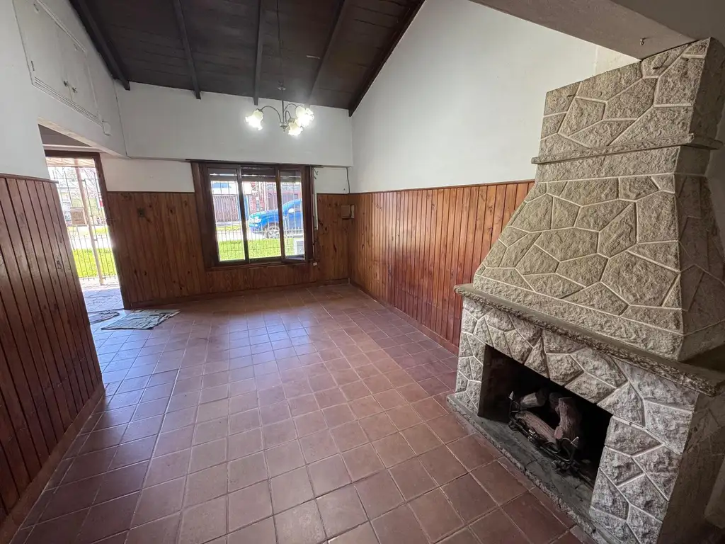 Foto de Casa 3 amb con dependencia + departamento de 2 amb, imagen 2
