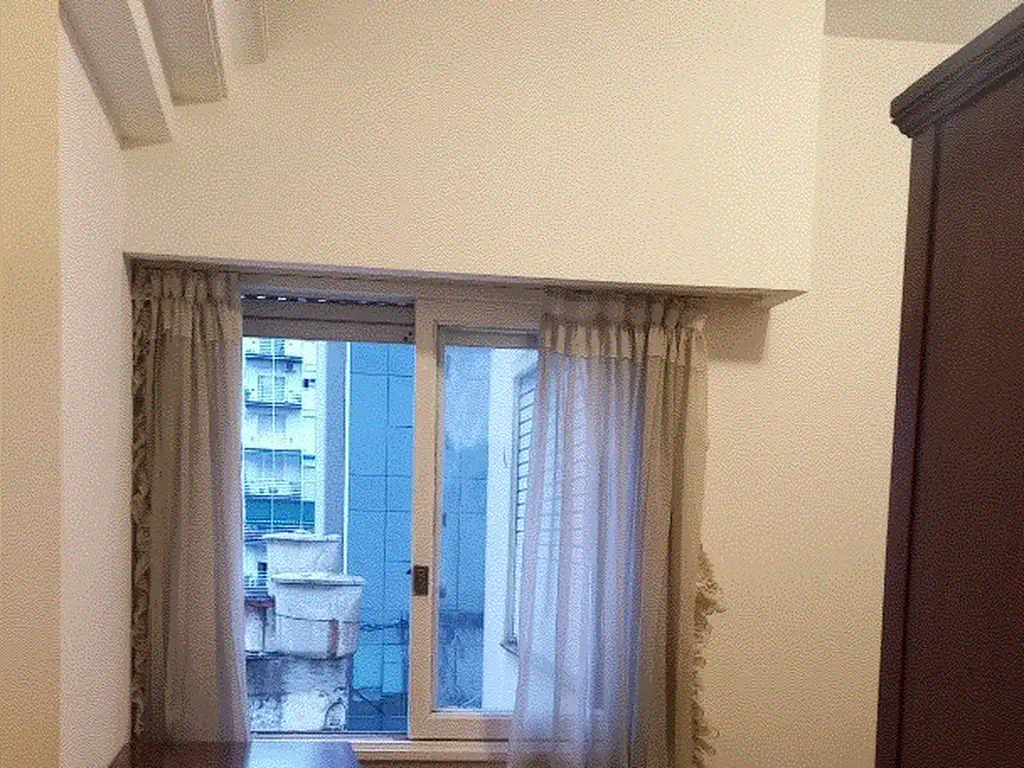 Foto de Departamento de 2 ambientes a refaccionar cocina. Excelente ubicacion, imagen 4