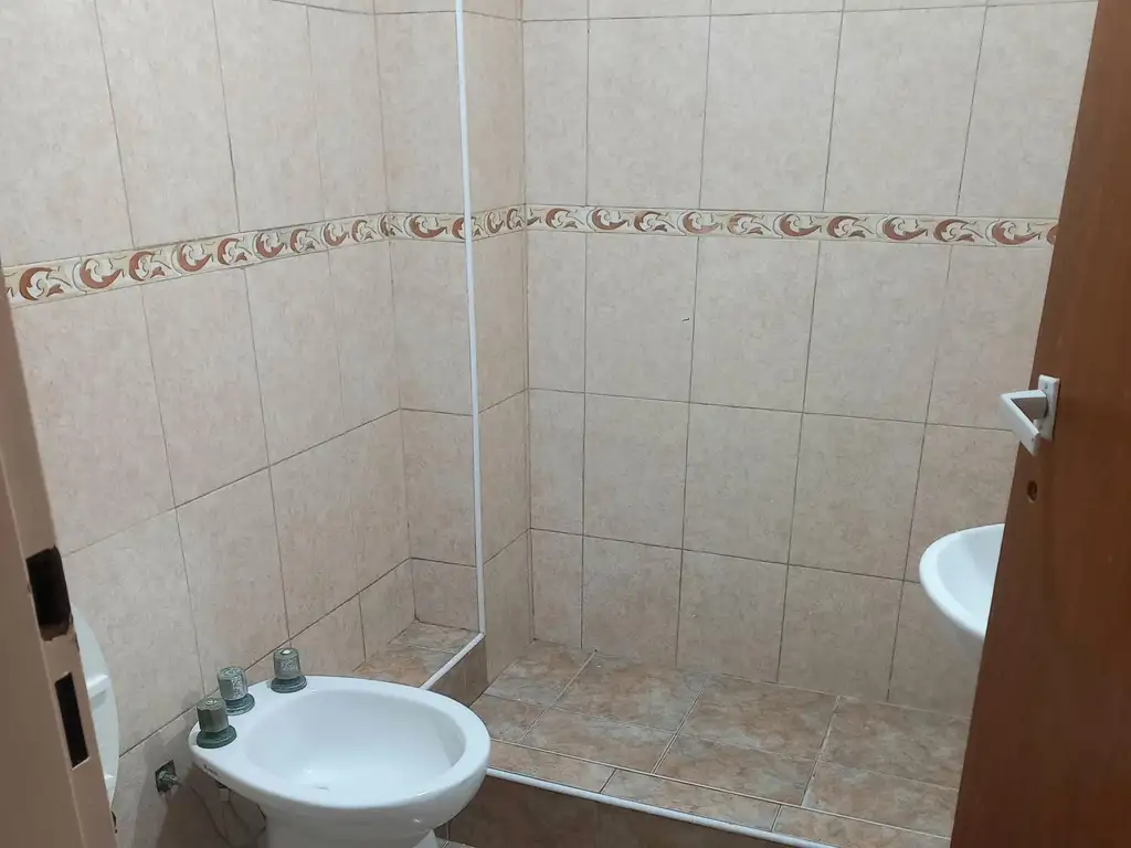 Foto de Departamento en alquiler en Villa Celina, 3 AMBIENTES con Balcon al, imagen 2