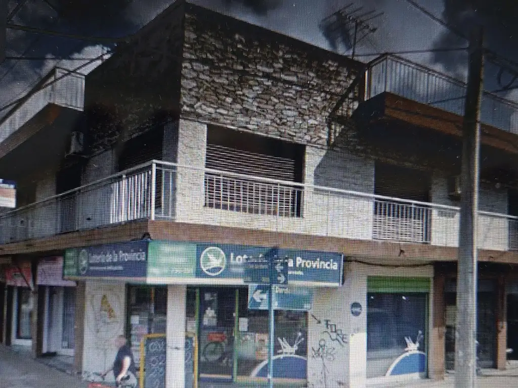 Foto de Local esquina 45m2 Av San Martin 2601 Ramos MejiaMejía, imagen 1