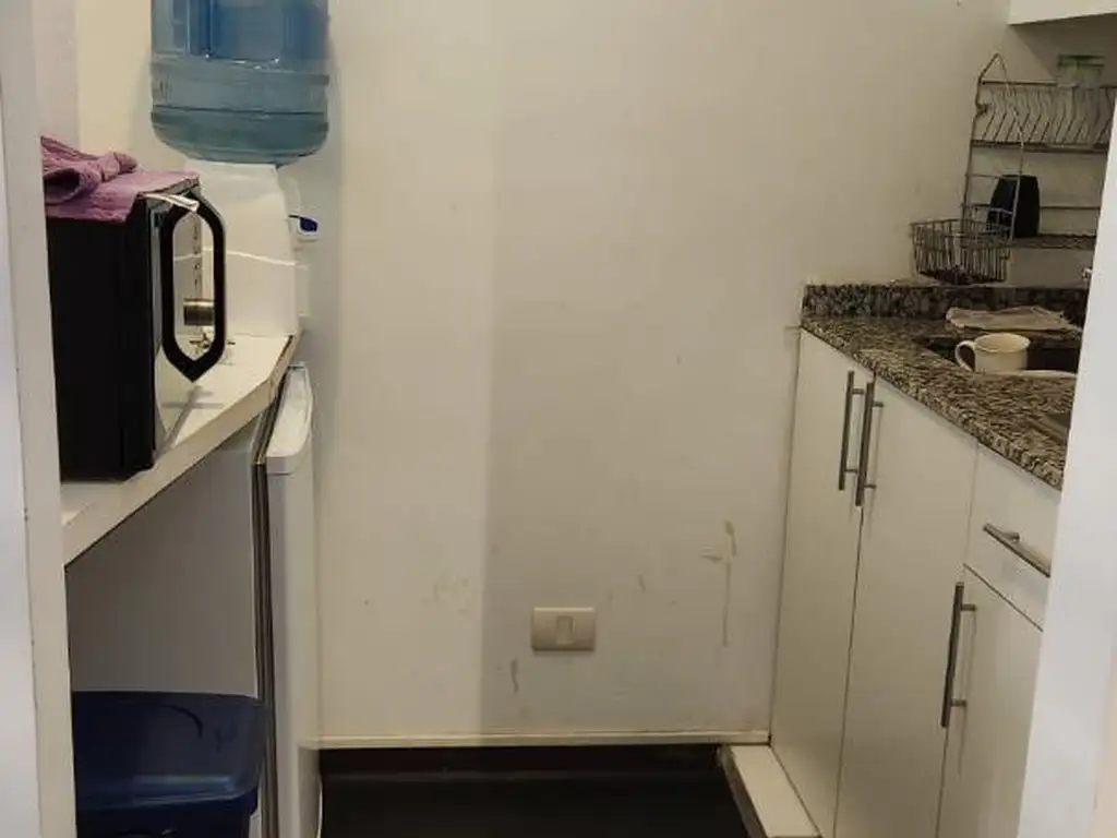 Foto de OFICINA- LOCAL COMERCIAL EN ALQUILER EN BELGRANO - PISO, imagen 2