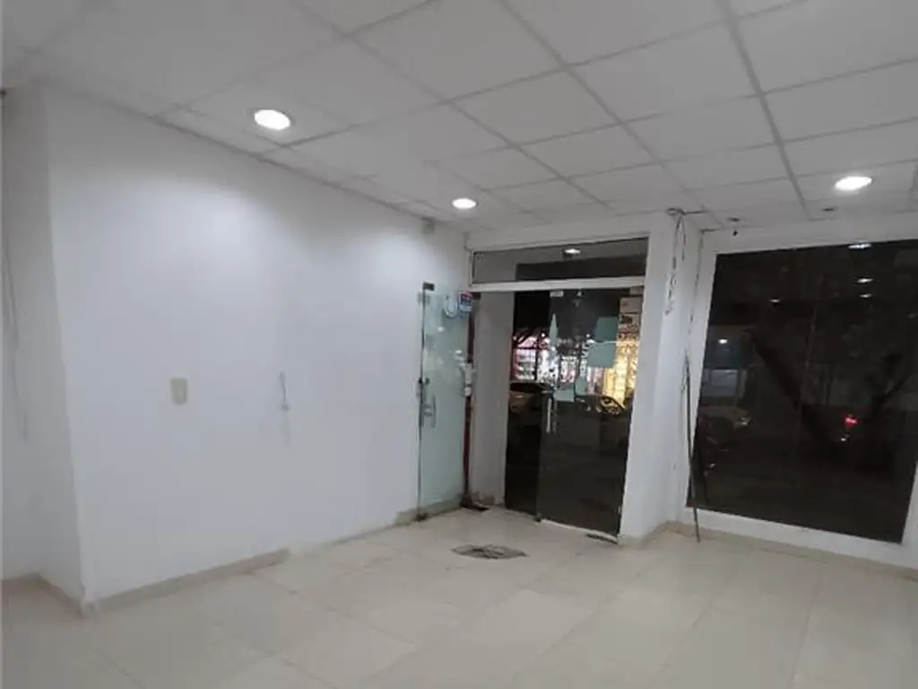 Foto de LOCALES - A LA CALLE - ZONA CENTRO, PRESIDENTE ROQUE SÁENZ PEÑA, imagen 1