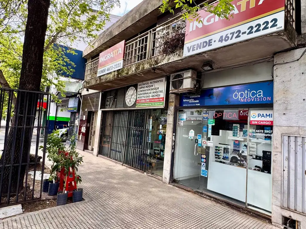 Foto de Excep Ubicacion Comercial 3 Locales y Excel Vivienda altos, imagen 1