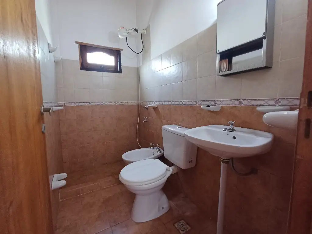 Foto de DEPARTAMENTO 2 AMBIENTES - ENSANCHE SUR, PRESIDENTE ROQUE SÁENZ PEÑA, imagen 3