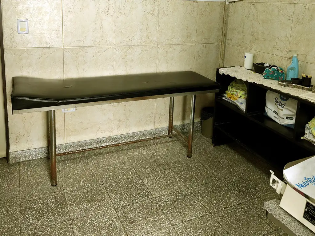 Foto de ALQUILER DE CONSULTORIOS IDEALES PARA USO MÉDICO – AV. BELGRANO 4489, imagen 2