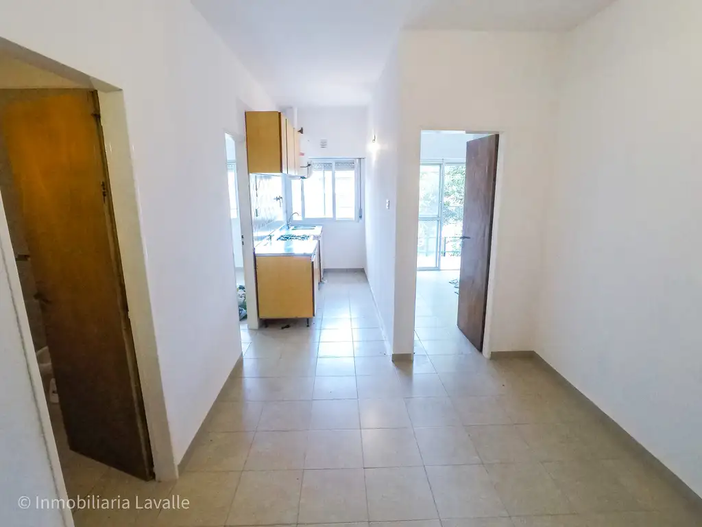 Foto de Departamento en alquiler en Ezpeleta Este, imagen 5